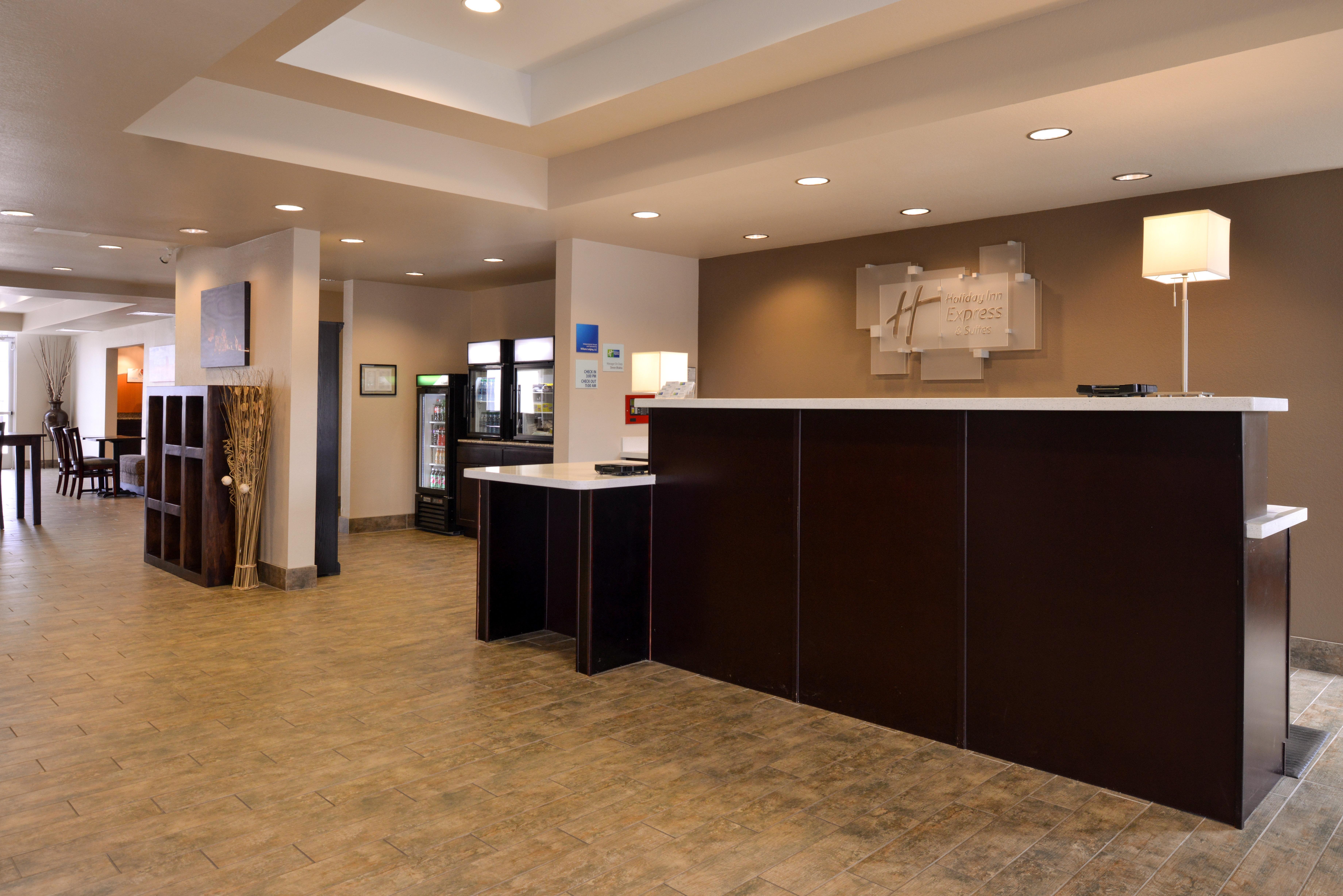 Holiday Inn Express & Suites Williams By Ihg Exterior foto